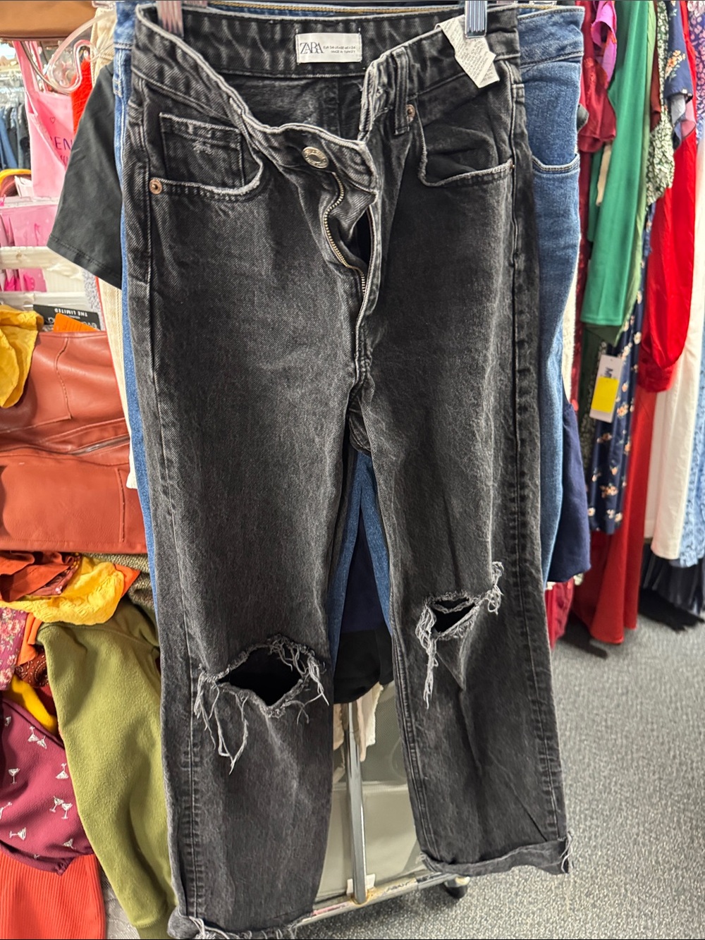 Zara jeans size 2 // 092040